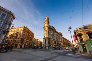 За год из-за жалоб жильцов и роста арендных ставок на Рубинштейна закрылось 17 заведений. Открылось почти в два раза меньше