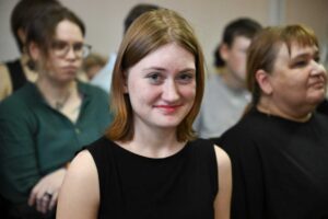 «Психологически дома было даже хуже, чем в СИЗО». 19-летняя Дарья Козырева рассказала «Бумаге», как жила перед приговором и что для нее значит срок 2 года 8 месяцев